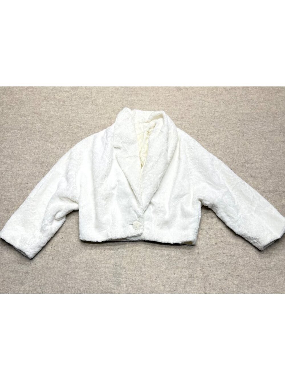 Vintage 50's Union Label White Fuzzy Texture Cropped 3/4 Sleeve Coat Size Small